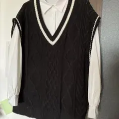 3月末まで出品　ブラック Vネック ニットベスト イング INGNI