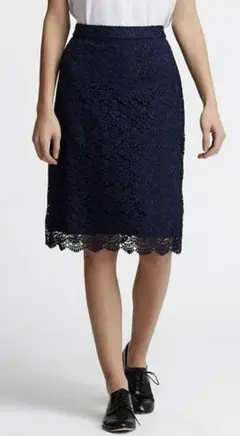 ユニクロUNIQLO フラワータイトスカート 花　総レース 黒 Sサイズ