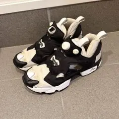 リーボック　インスタポンプヒューリー