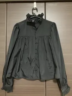H&MブラックフリルシャツXS
