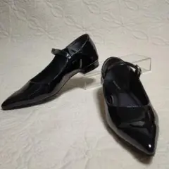 エナメルフラットシューズ　パンプス　メリージェーン