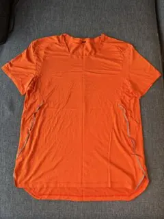 Lululemon ランニング用半袖Tシャツ オレンジのサムネイル
