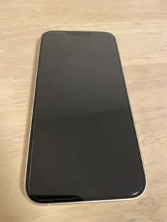 Apple iPhone 13 スターライト本体