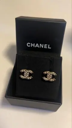 CHANEL シャネル　ピアス