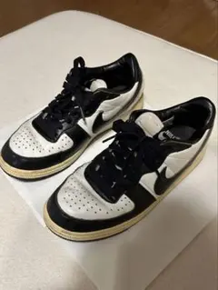 Nike Air Force 1 ホワイト/ブラック 27.5cm