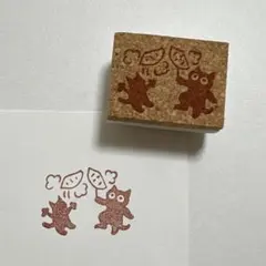 焼き芋と猫　消しゴムはんこ　ねこ　焼きいも　さつまいも　11月　秋　冬