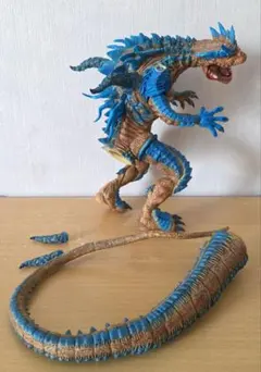 ジャンク　エクスプラス ULTRAMAN ビースト・ザ・ワン レプリティア