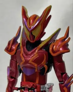 装動 仮面ライダーガヴ　アメイジングミフォーム　全塗装　ジャンク扱い