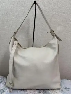 FURLA ショルダーバッグ ホワイト レザー