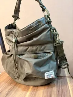 PORTER × HYKE ショルダーバッグ オリーブのサムネイル