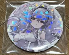 勝利の女神 NIKKE andGALLERY 缶バッジ レア ホロ リバーレリオ - メルカリ