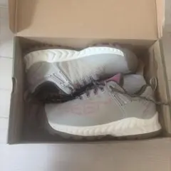 KEEN NXIS EVO WP レディース スニーカー 23.5cmのサムネイル