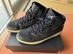 Jordan ブラック ハイカットスニーカー