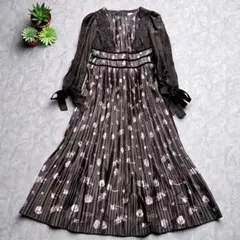 Herlipto ハーリップトゥー フローラル サテン ワンピース 黒 S 花柄