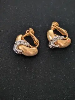 Item thumbnail for item e6525430-ed78-41e5-b8f4-355dcd6125a3