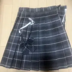 なんちゃって制服　制服　スカート　グレー　リボン付き