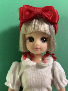 作家様カスタム　リカちゃんキャッスル　リカちゃん　お洋服一式付き