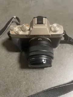 FUJIFILM X-T200 本体 plus TTArtisan F2 単焦点 - メルカリ