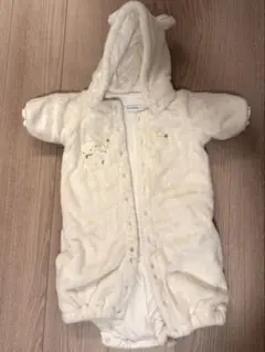 ファミリア フード付きロンパース クリーム色