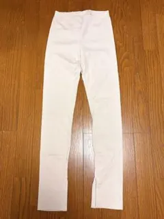 【新品•訳あり】ユニクロ リブスリットレギンス 10分丈 M 白
