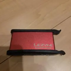 Item thumbnail for item 294f9760-19ae-41cd-a80b-1d880fbfdb08