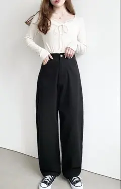 moment+ デニム＆ツイルハイウェストストレートパンツのサムネイル