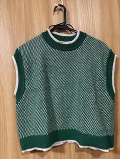 a.v.v グリーン ノースリーブニットベスト