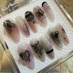 現品手作りネイルチップ　ギャルネイル　サブカル　痛ネイル　アンティークネイル
