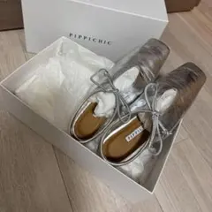 美品　PIPPICHIC AMBER COCO シルバー フラットシューズ　23
