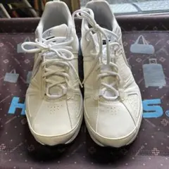 NIKE T-LITE XI SL (4E)/ティーライト/ホワイト