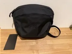 ARC'TERYX ボディバッグ マンティス2 ブラック
