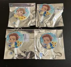 ユーリ!!! on ice うちわチャーム　エミル&ミケーレ