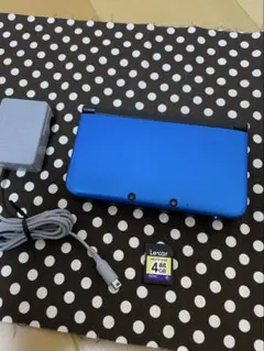 【極美品】Nintendo 3DS LL 本体 ブルー　SDカード 充電器セット