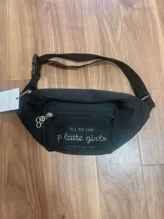 PINK-latte ボディバッグ ブラック 新品のサムネイル