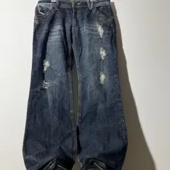 り*様 Y2K フレアデニム ブーツカット グランジ ダメージ 刺繍 W34 羽