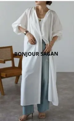 ボンジュールサガン　グレーネックギャザースリーブ　ボリュームシャツワンピース