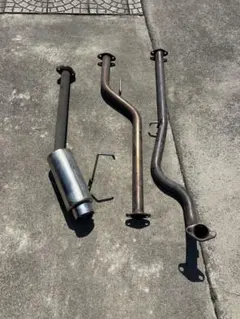 ムーヴカスタム　L900 902 3分割社外マフラー　フロント、リヤ　中古 ムーヴカスタム L900 902 3分割社外マフラー フロント、リヤ