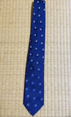 最終価格　25年秋冬新作Holiday&Brownホリデー&ブラウン　幾何学タイ 2025年秋冬新作】ホリデー&ブラウン ネクタイ／小紋 | AINEXX