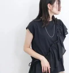 値下げ中！【美品】Samansa Mos2 blueフリルドッキングプルオーバー