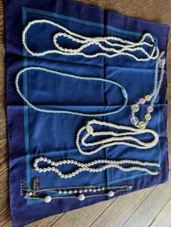 Item thumbnail for item f2141821-4781-4954-9f35-bbcbe82f29a1