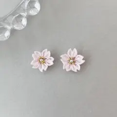 no.227 うすピンク　ぷち桜ピアス　イヤリング　和風　さくら　小さめ