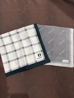 最終価格PLAYBOY & pierre cardin 紳士ハンカチ２枚