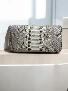 パイソン 長財布