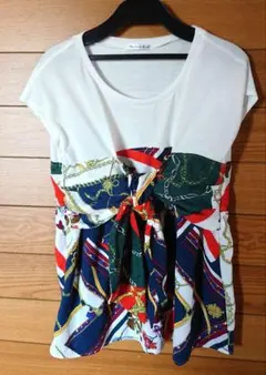 sacai】ペイズリー柄 バックプリーツ Tシャツ⭐︎サイズ2⭐︎古着