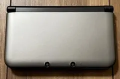ニンテンドー3DS シルバー × ブラック