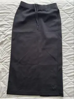 ※値下げ　UNIQLO ブラック ドライスウェットスカート M