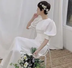 ホワイトウェディングドレス パフスリーブ　結婚式　前撮り