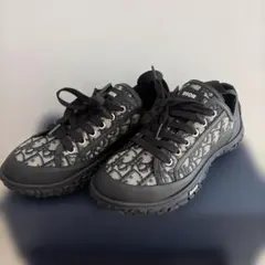 Dior スニーカーのサムネイル