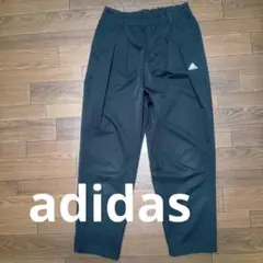 adidas❤アディダス タック入り ワンポイントパンツ