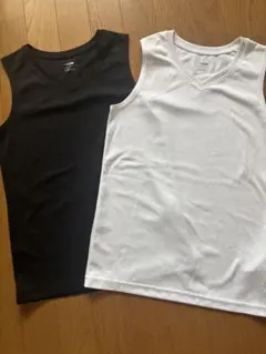 ティゴラ　アンダーシャツ 2枚セット ブラック ホワイト 140cm